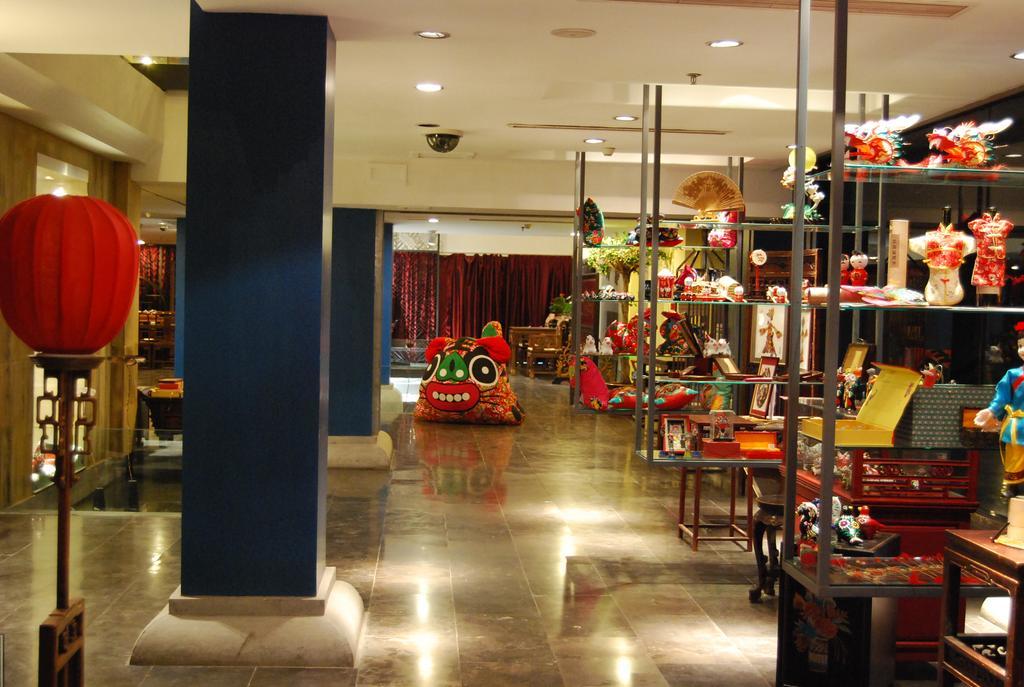 China Community Culture & Art Hotel Qingdao Extérieur photo