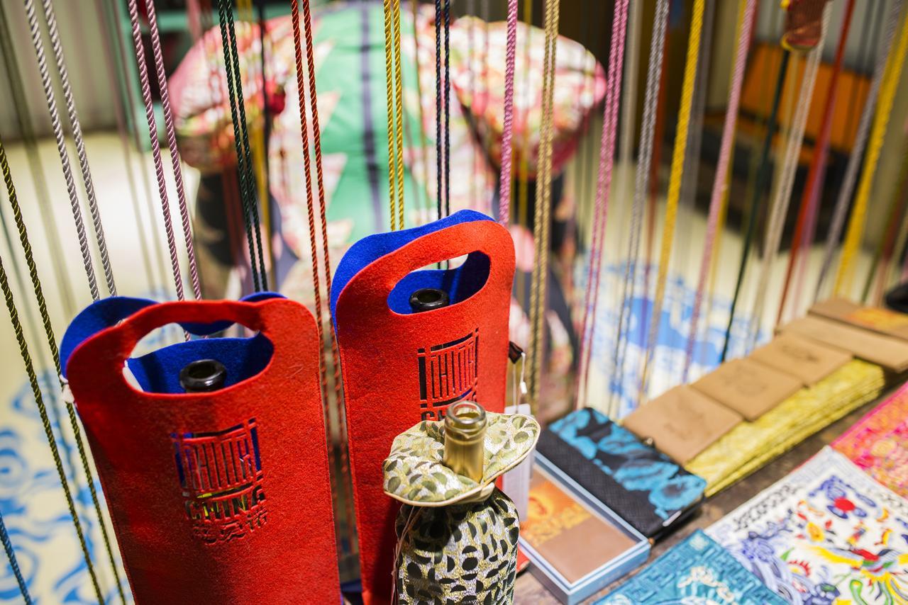 China Community Culture & Art Hotel Qingdao Extérieur photo