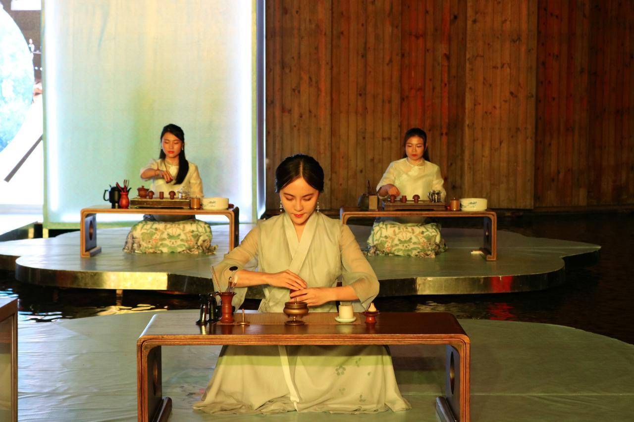 China Community Culture & Art Hotel Qingdao Extérieur photo