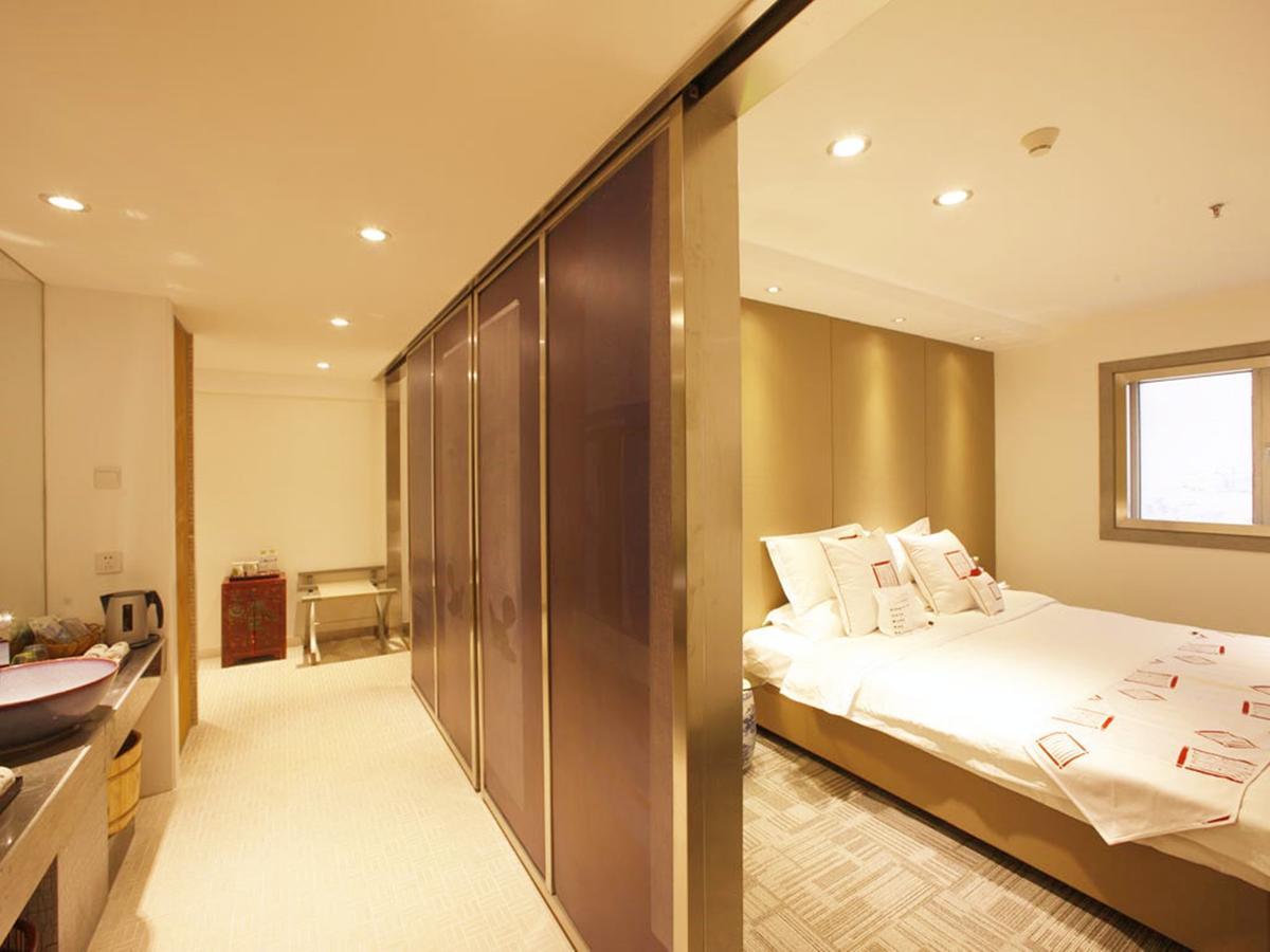 China Community Culture & Art Hotel Qingdao Extérieur photo